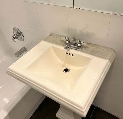 Bathroom Sinks.