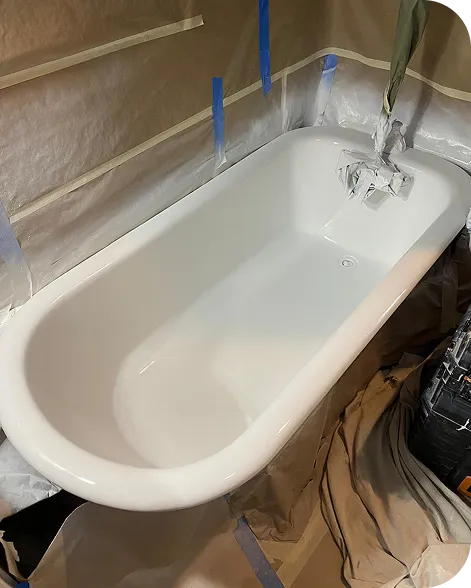 Bathtub repair service fixing cracks and chips